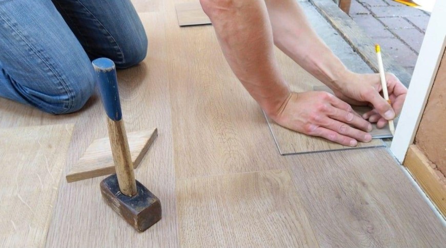 Engineered Flooring, Vinyl Tile & Wood Plank Flooring: A Buying Guide for Dubai Homes